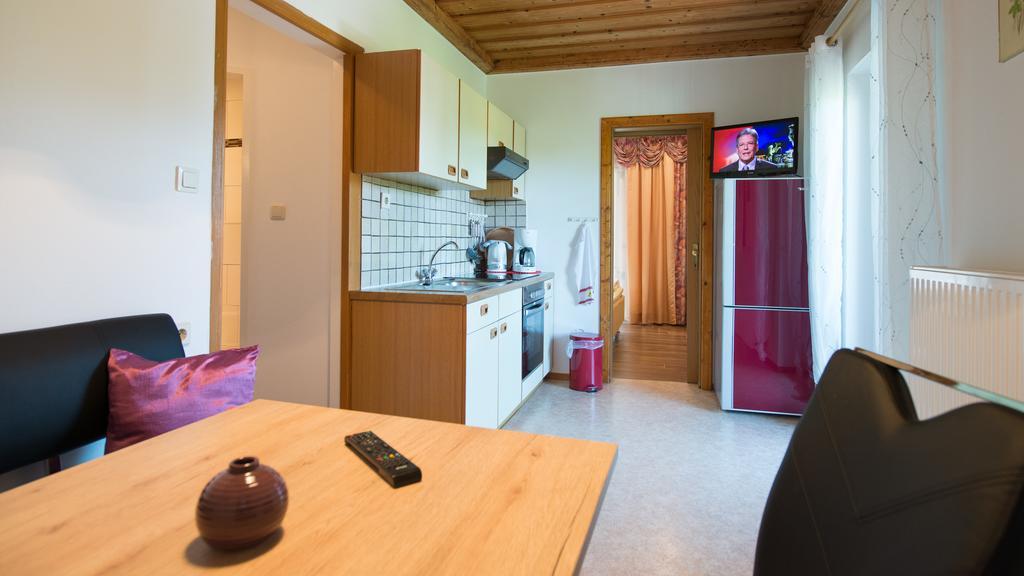 Apartments Presslauer - Mori Sankt Kanzian am Klopeiner See Buitenkant foto